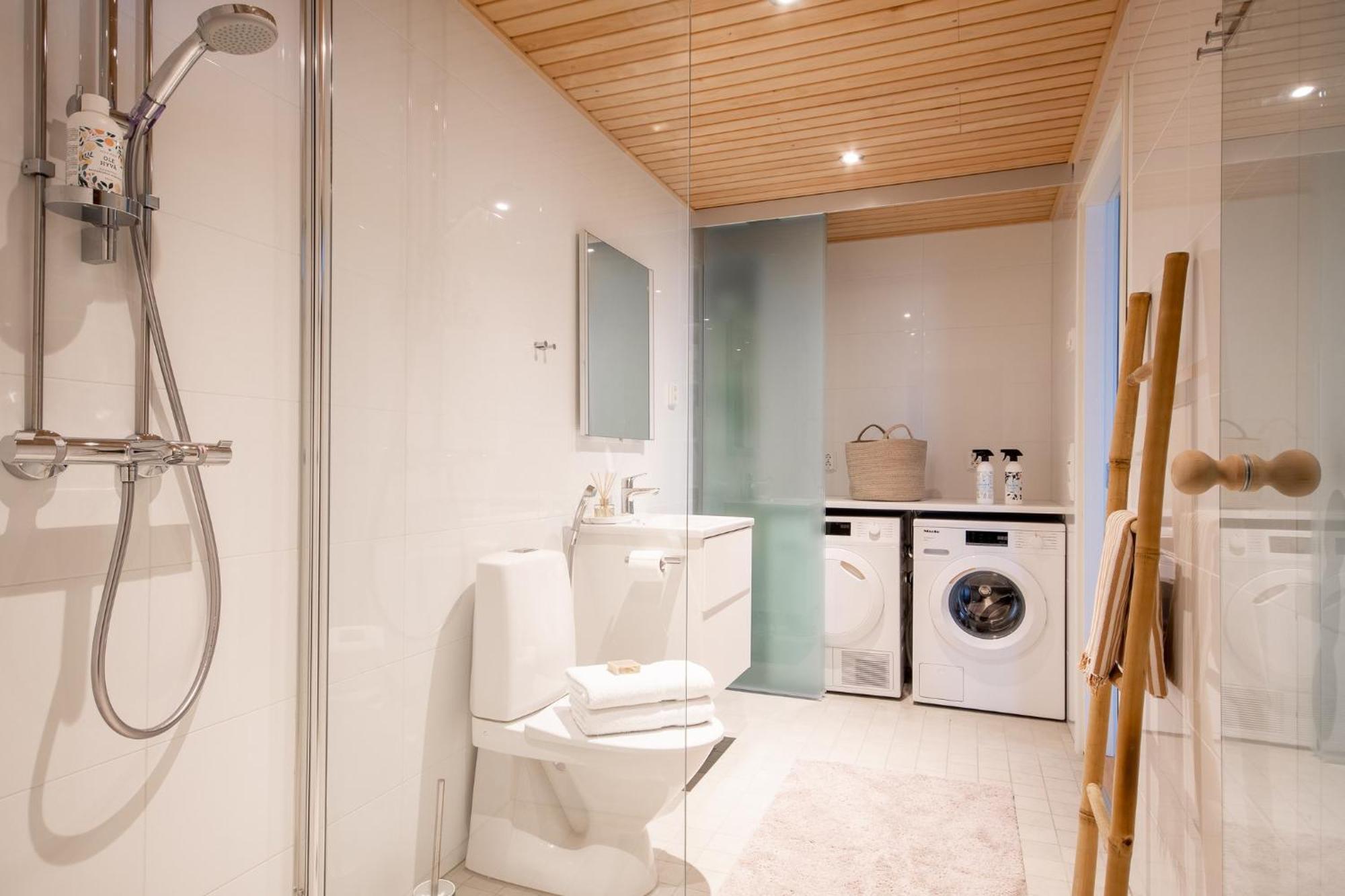 Luxury Penthouse With Stunning Sea Views & Private Sauna Helsinki Bagian luar foto