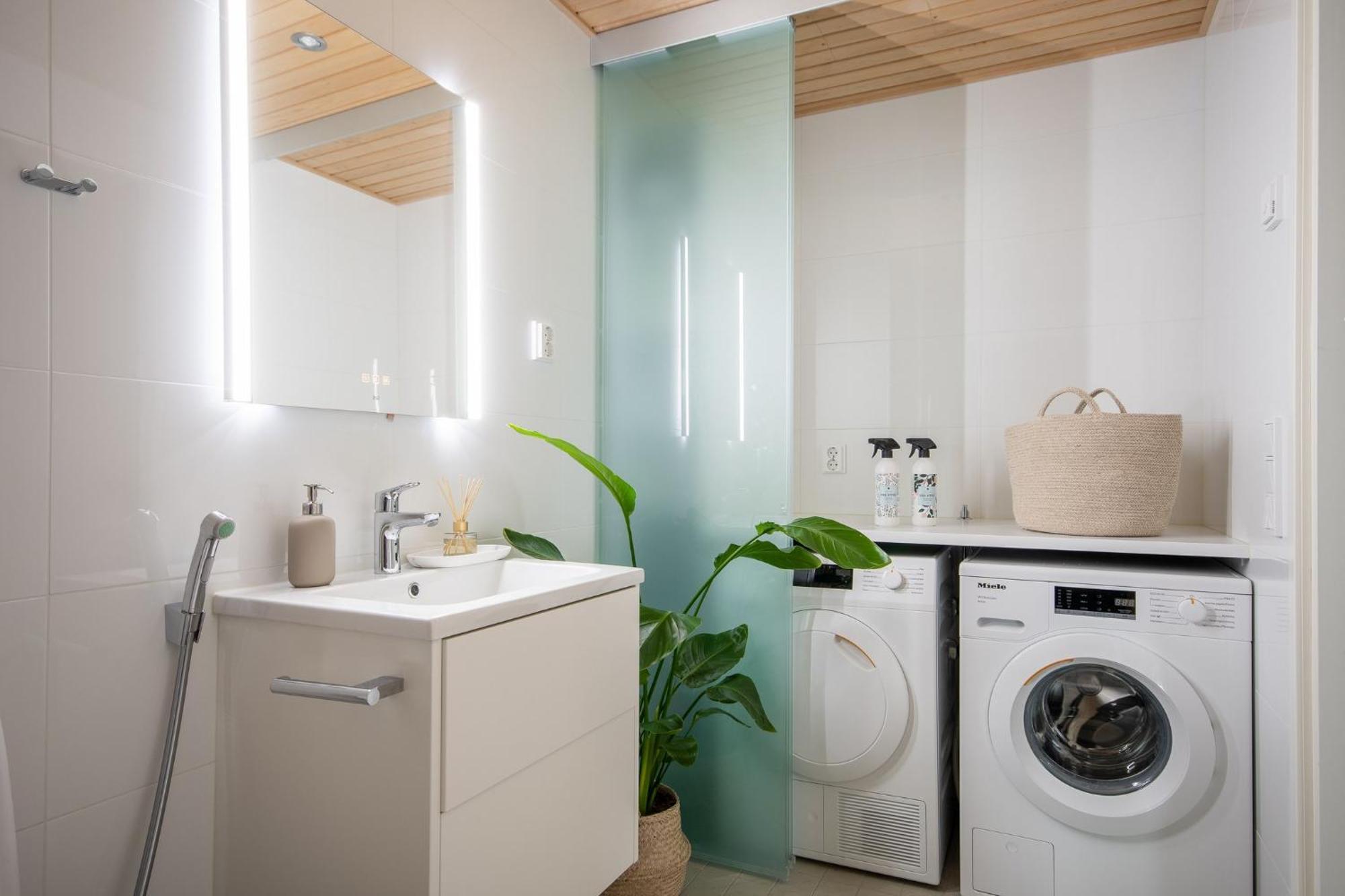 Luxury Penthouse With Stunning Sea Views & Private Sauna Helsinki Bagian luar foto